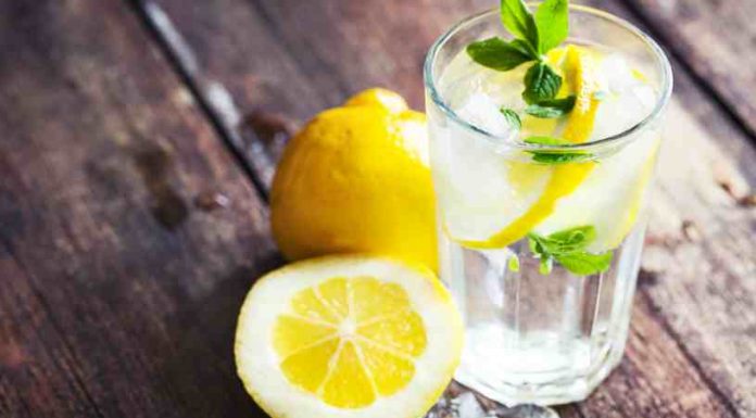 Beneficios Agua con Limón - Propiedades Agua con Limón